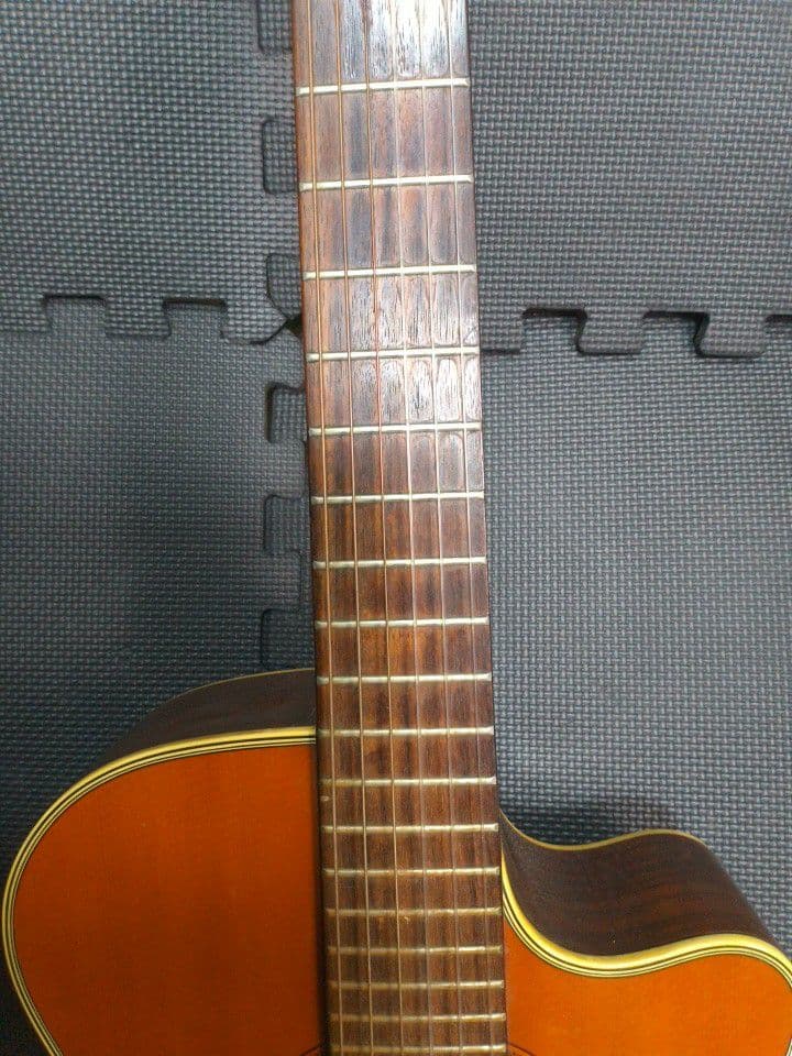 Acoustic Guitar Yamaha Apx 7N