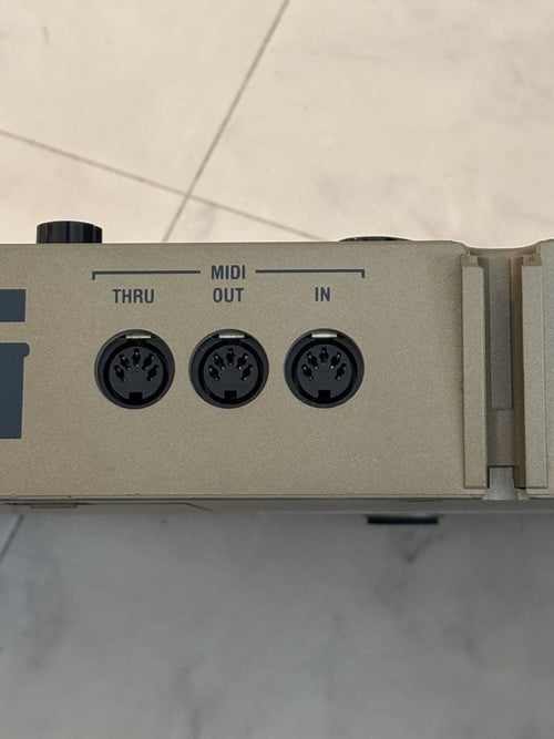 Korg Analog Synthesizer Micro Ok