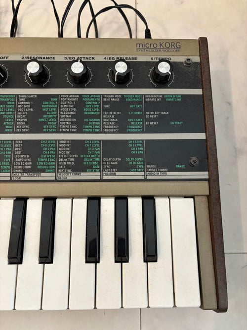 Korg Analog Synthesizer Micro Ok