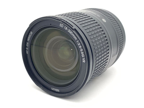 Lens (Zoom) Af-S Dx Nikkor 18-300Mm F/3.5-5.6G Ed Vr