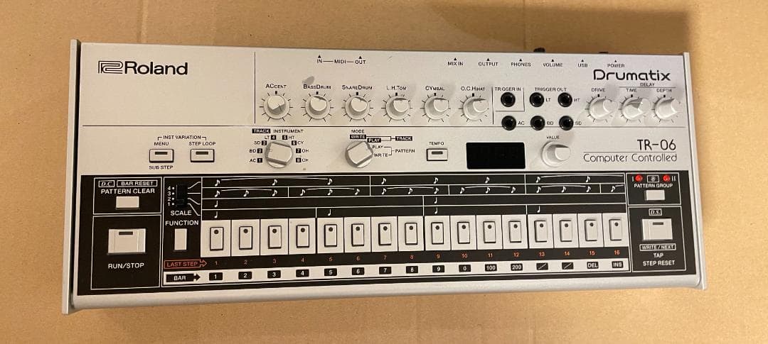 Rhythm Machine Roland Tr-06 Drumatix Boutique