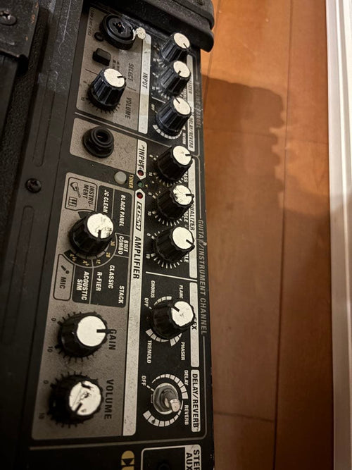 Roland Guitar Amplifier