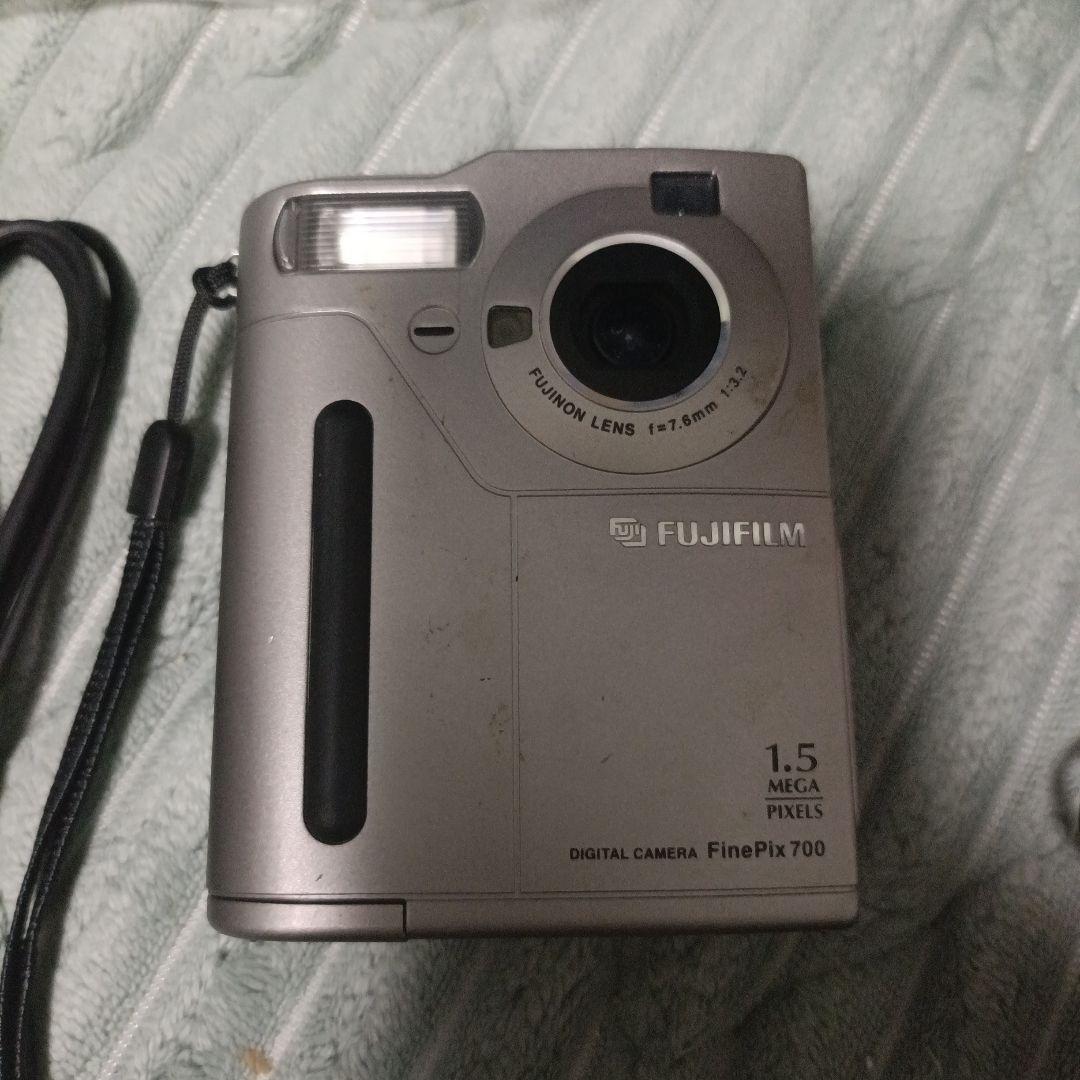 Fujifilm Other Finepix 700