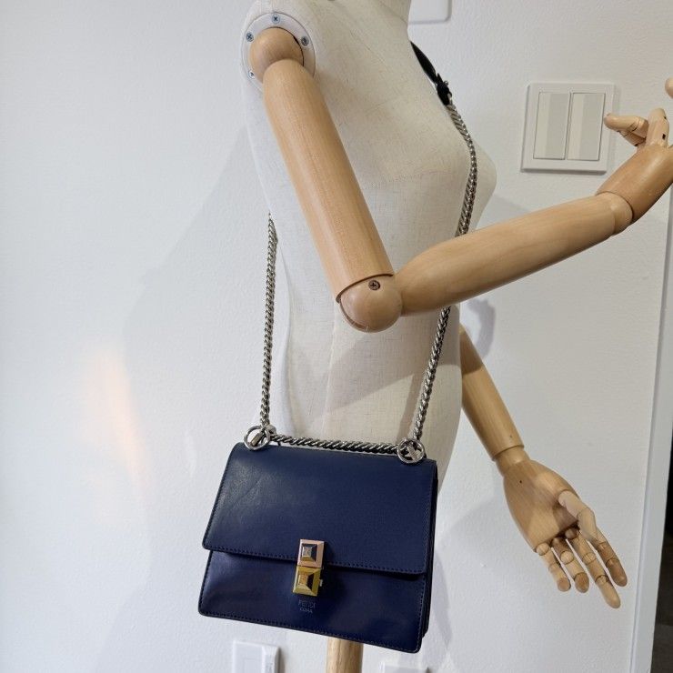 Fendi Shoulder Bag Mini Kan I 8M0381