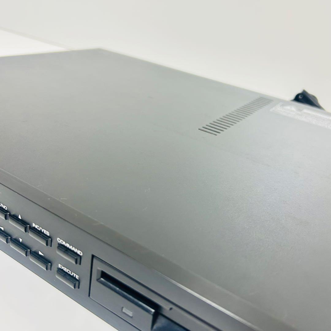Roland Samplers S-330