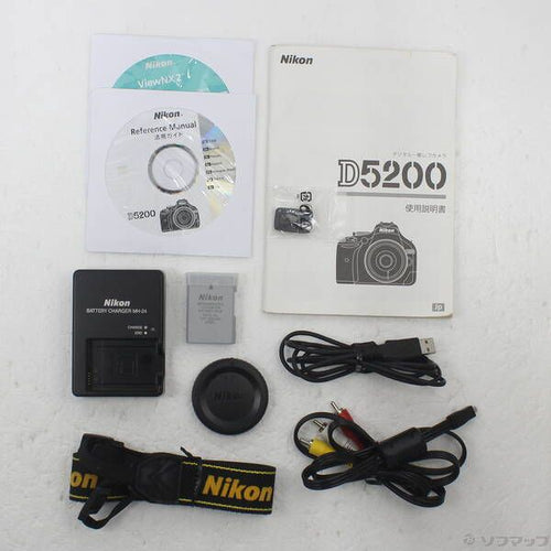 Nikon Digital Slr D5200 368
