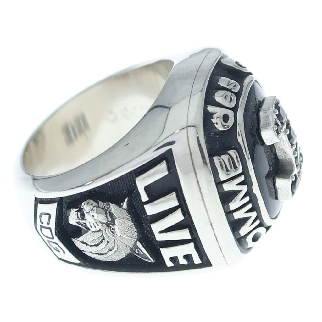 Comme Des Garcons Ring Happy Holidays Live Free Champion