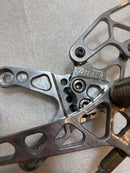 Steps Pedals /Usa Rvt1000R Vtr1000Sp Attack