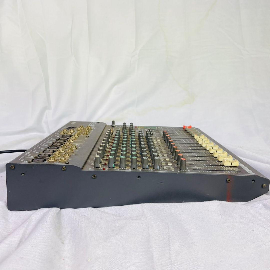 Analog Mixers Yamaha Mx12/4