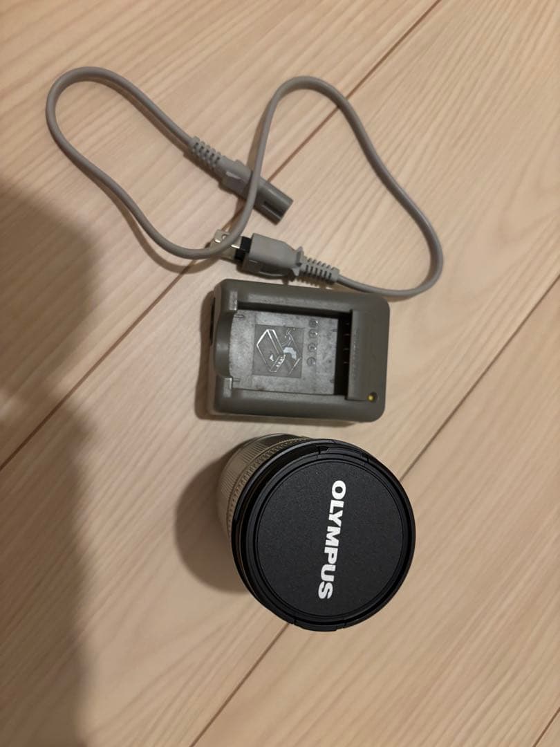 Olympus Mirrorless Interchangeable Lips 14-42Mm
