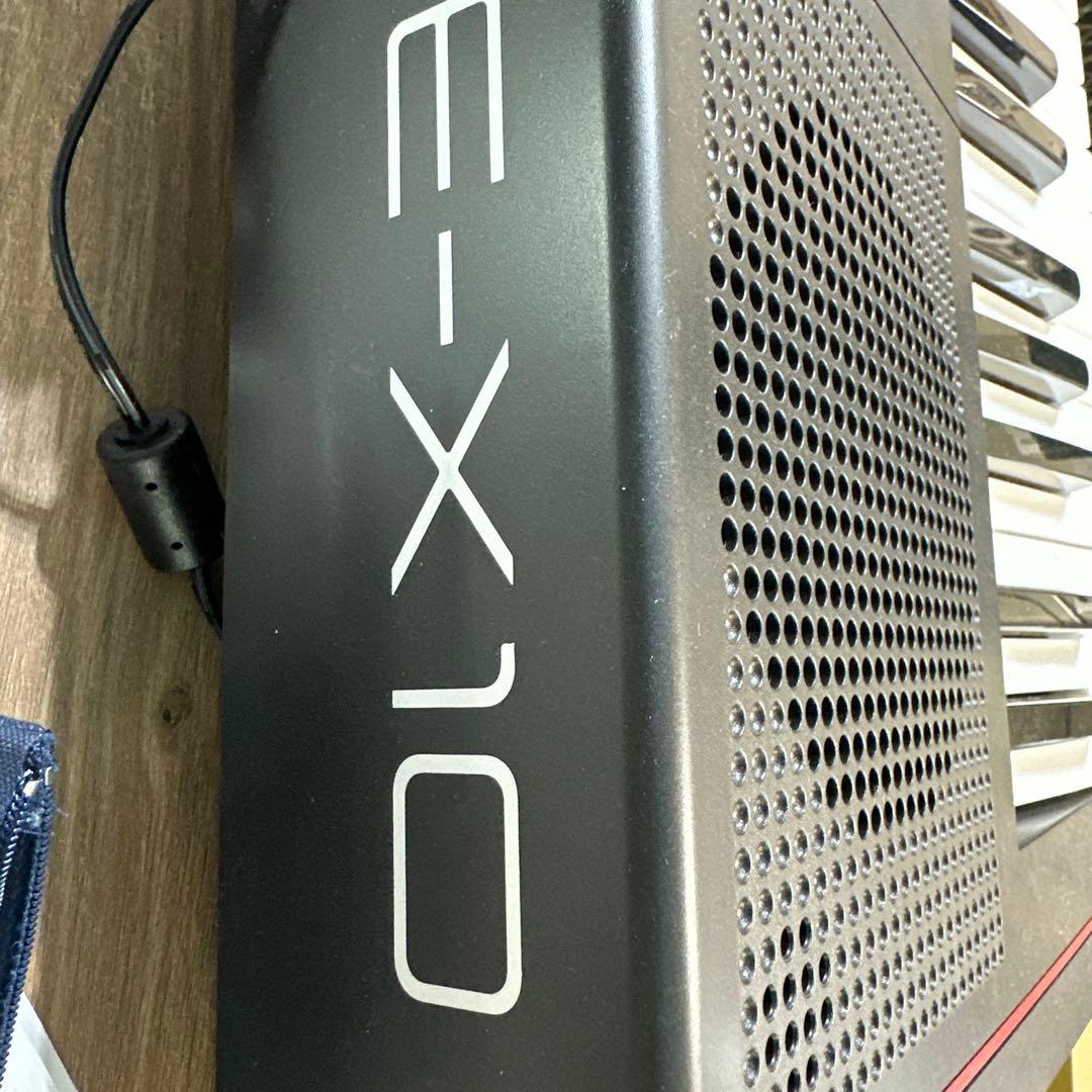Roland Keyboards Digital Pianos E-X10