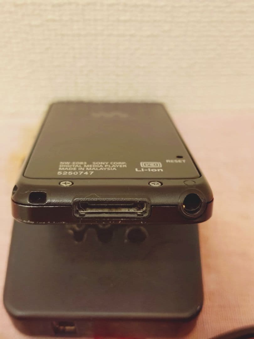 Sony Digital Audio Player Nw-E083