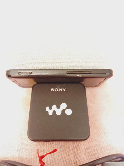 Sony Digital Audio Player Nw-E083