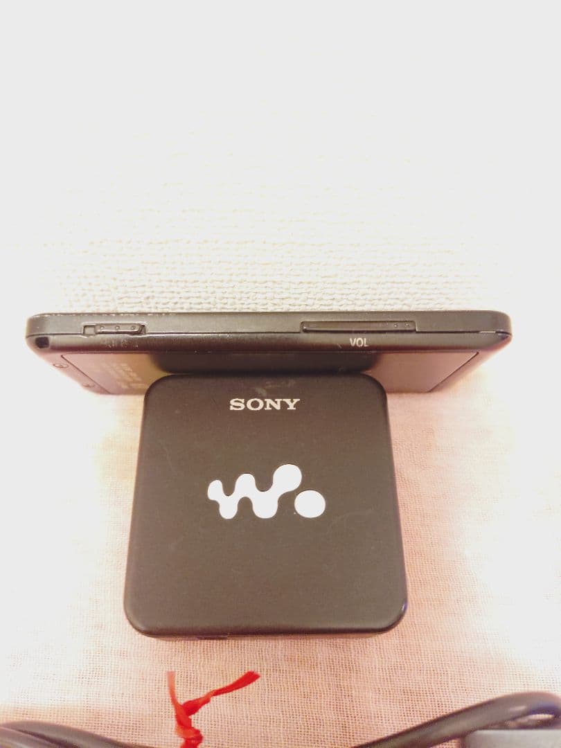 Sony Digital Audio Player Nw-E083