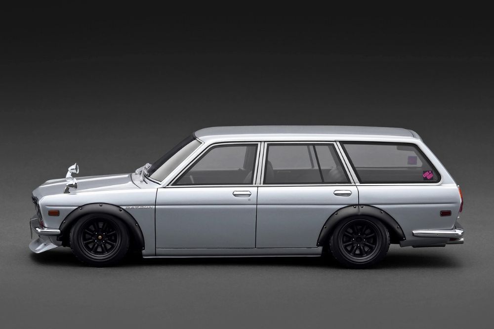 Others Datsun Bluebird Wagon (510) Silver (1/18 Scale) Rs 15 Kaidohouse