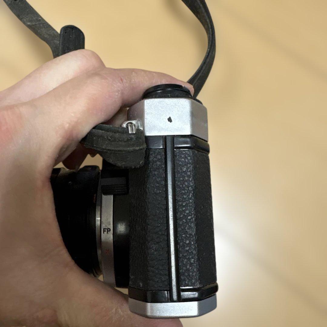 Pentax Slr Camera (Film) Spotmatic F