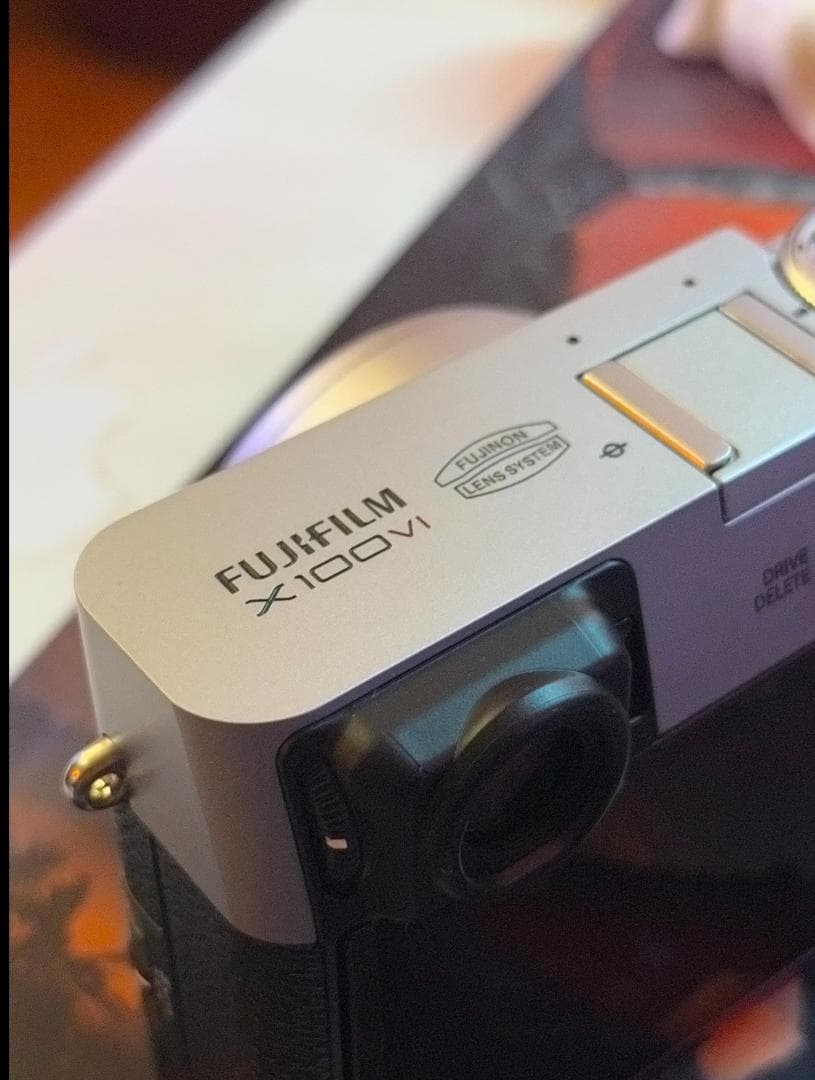 Fuji Mirrorless Interchangeable Lips Fujifilm X100Vi