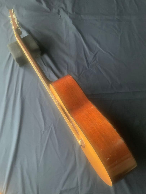 Yamaha Acoustic Guitars Fg-200