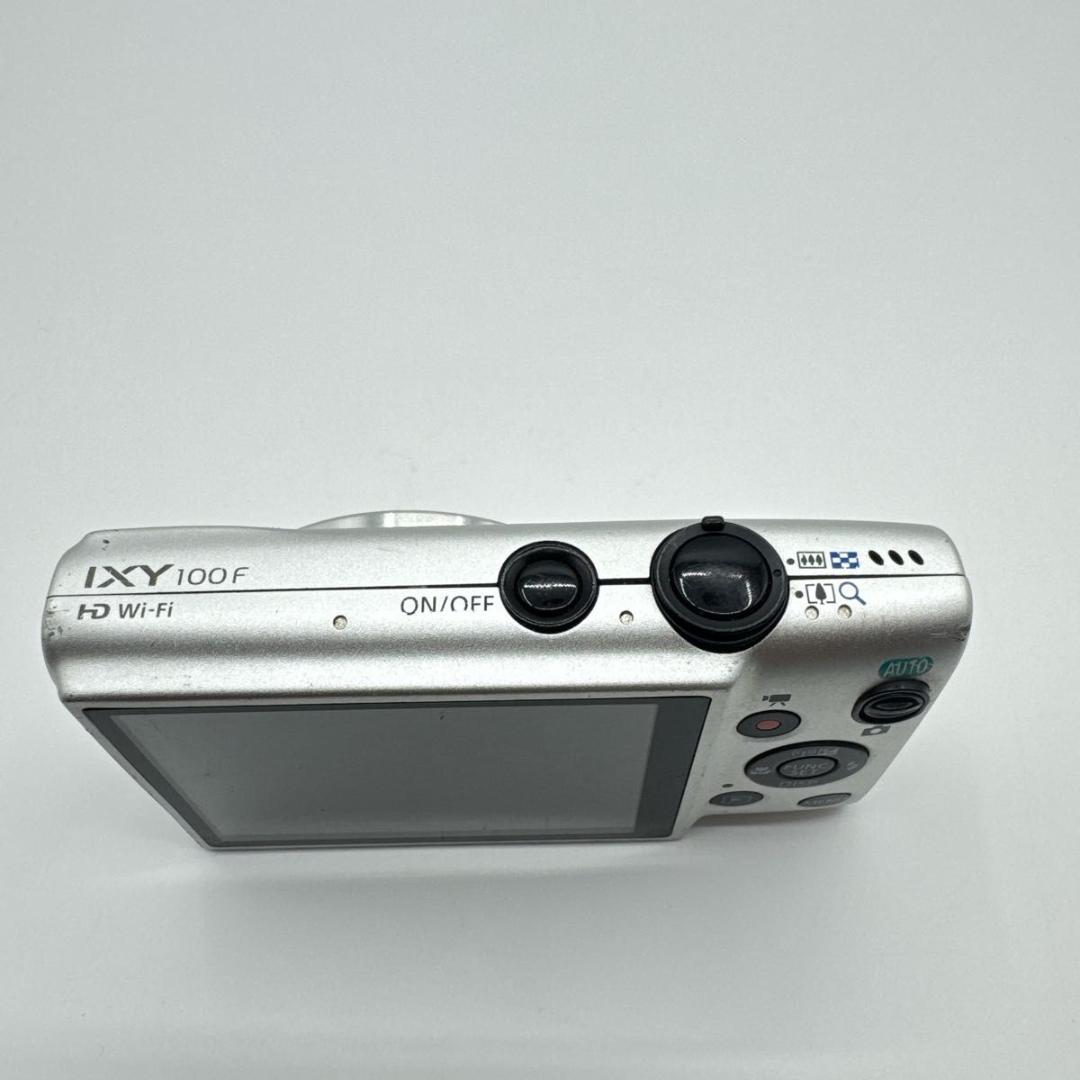 Compact Digital Camera Canon Ixy 100F