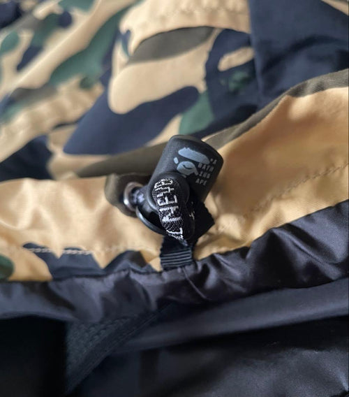 Parkas de montaña A Swimming Ape 1St L Y2K camuflaje amarillo
