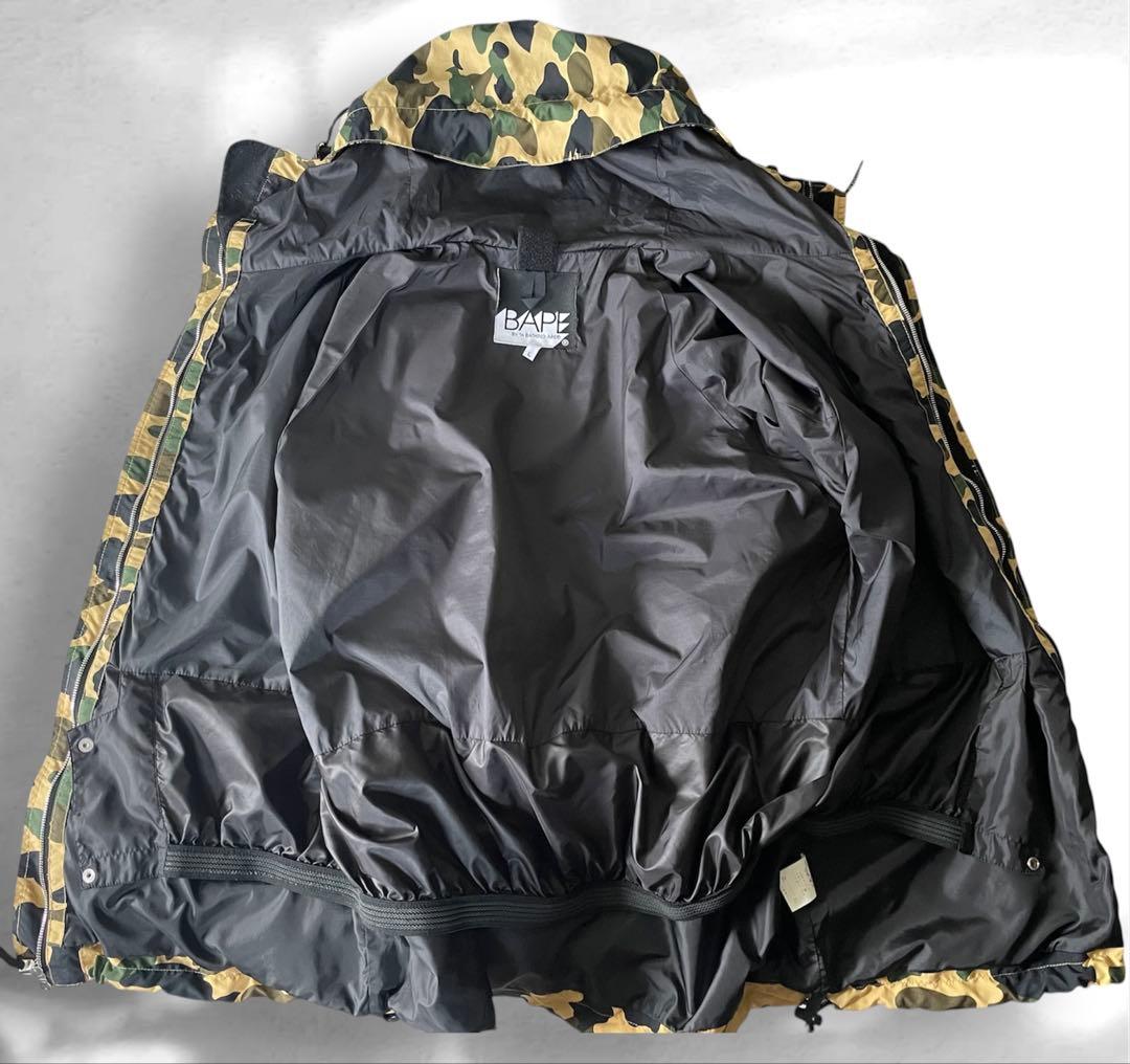 Parkas de montaña A Swimming Ape 1St L Y2K camuflaje amarillo