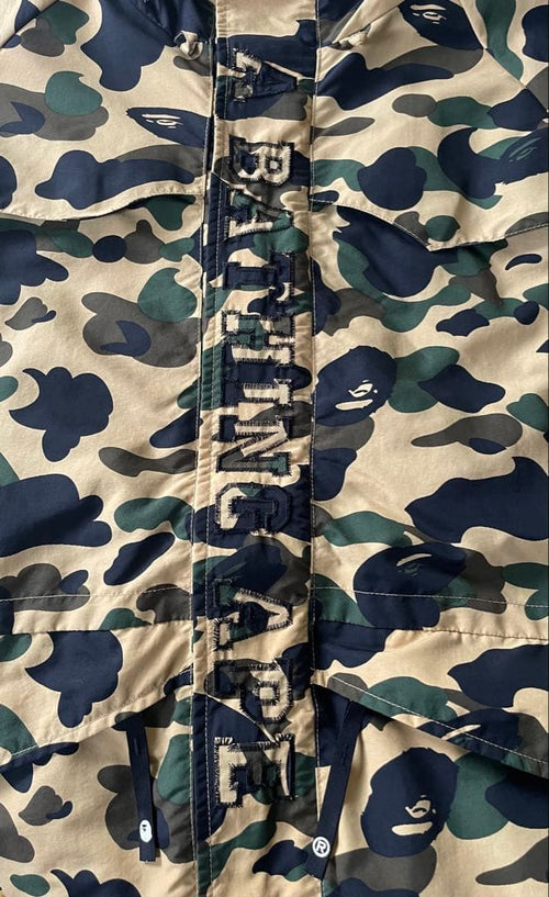 Parkas de montaña A Swimming Ape 1St L Y2K camuflaje amarillo