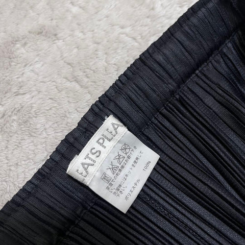 Pleats Please Wide-Leg Pants Loose-Fitting
