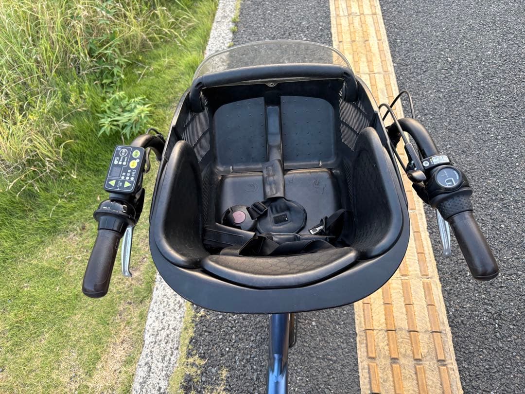 Bicycles With Child Seats 078 Yamaha 8.7Ah