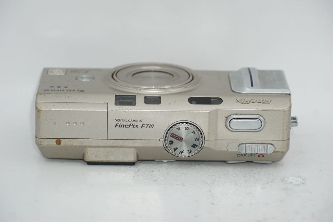 Compact Digital Camera Fujifilm Finepix F710