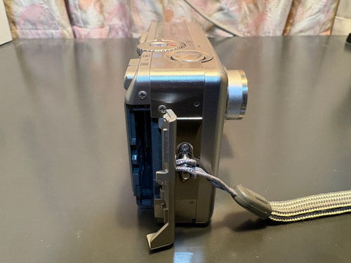 Canon Compact Digital Cameras Ixydigital 300