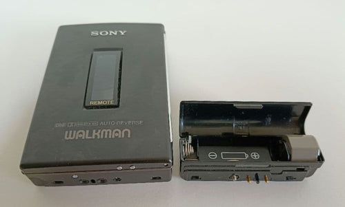 Sony Cassette Players Walkman Wm-607 Junk