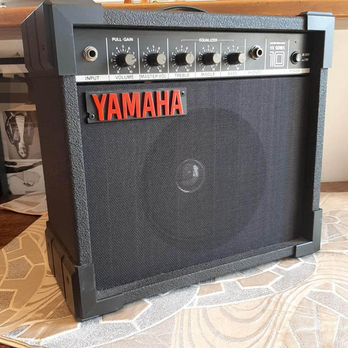 Yamaha Guitar Amplifiers Vx10 Amps