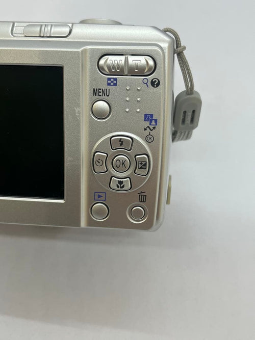 Nikon Compact Digital Cameras Coolpix L1