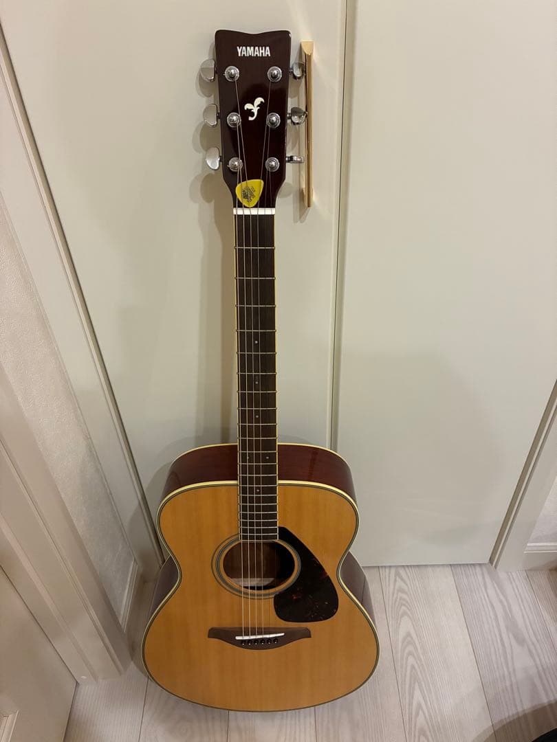 Yamaha Acoustic Guitars Fs820