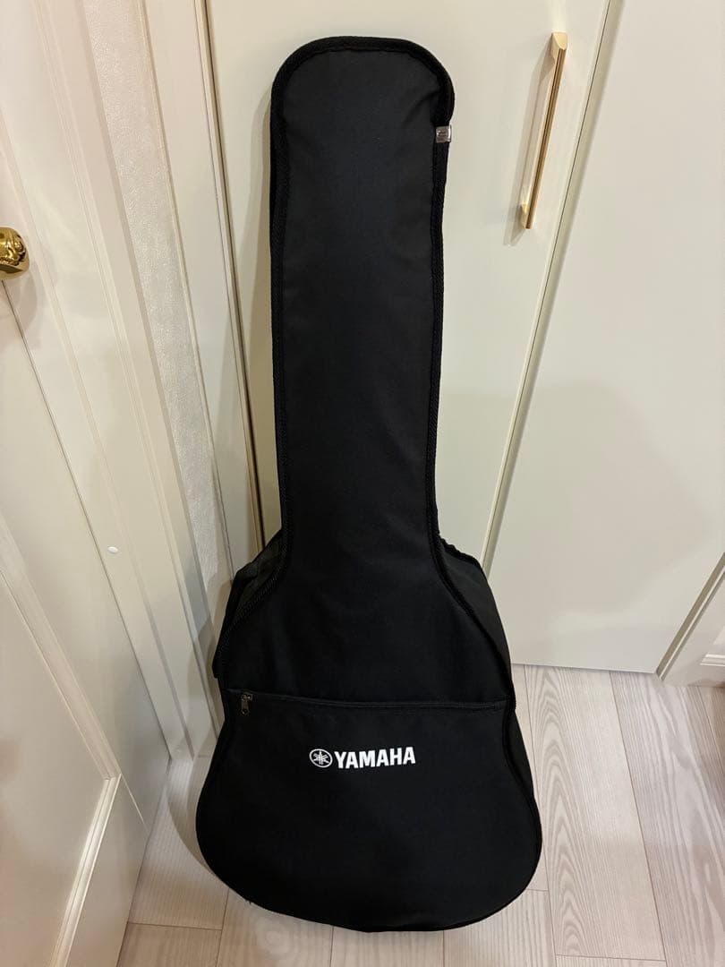 Yamaha Acoustic Guitars Fs820