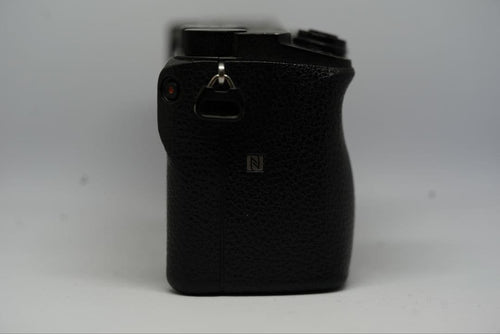 Sony Mirrorless Interchangeable Lips 6400