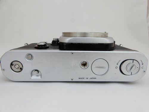 Slr Camera (Film) F2