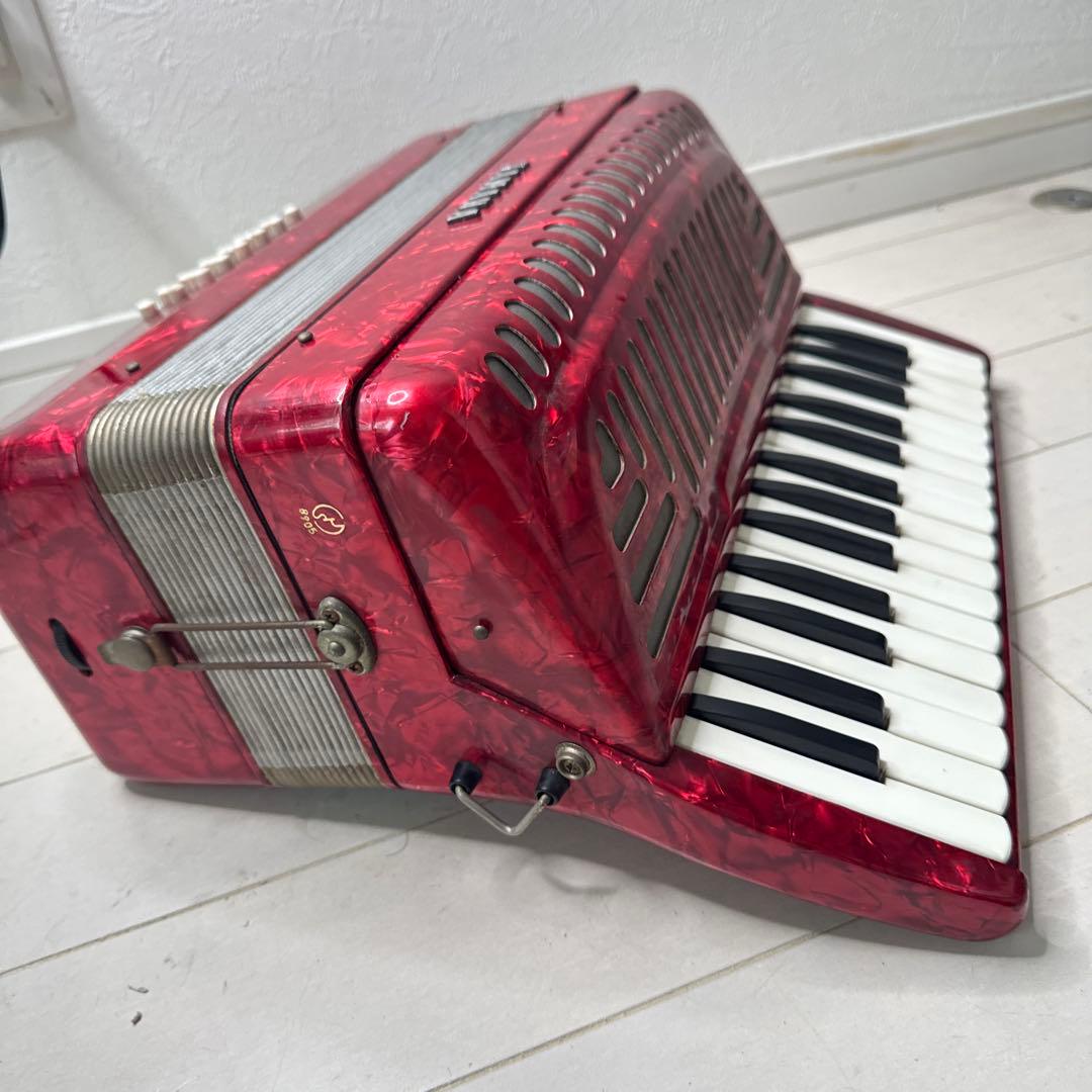 Yamaha Accordions Ya-18