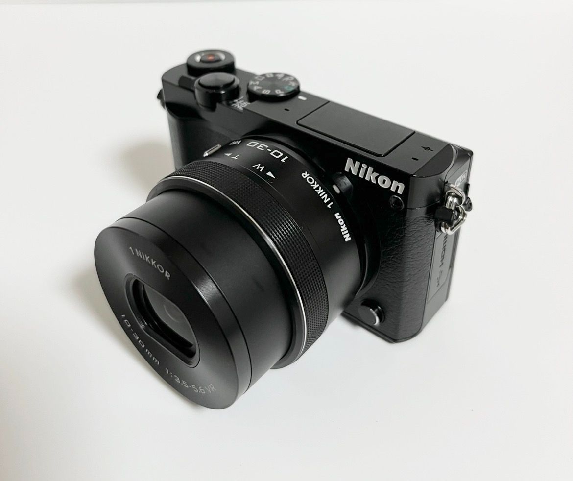 Nikon Compact Digital Camera 4425 1 J5 26801603030708