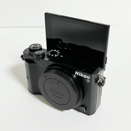 Nikon Compact Digital Camera 4425 1 J5 26801603030708