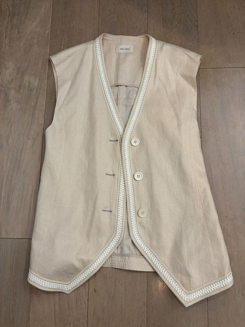 Tomorrowland Vests Gilets