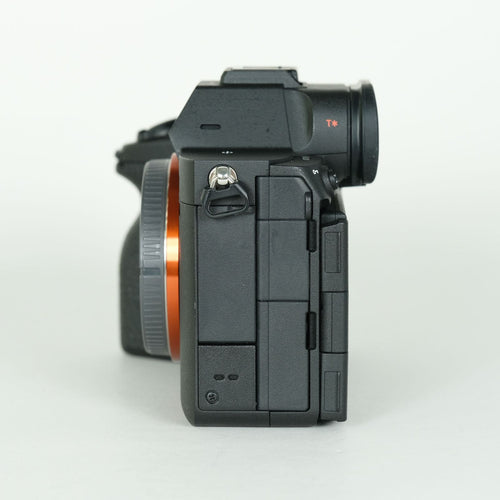 Sony Mirrorless Interchangeable Lips 4,013 7R V Ilce-7Rm5 E
