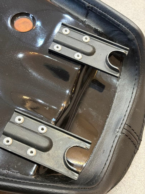 K&H Seats Sr400/500