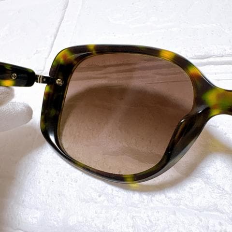 Prada Sunglasses Spr08O