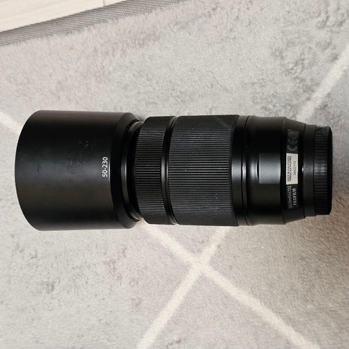 Fujifilm Mirrorless Interchangeable Lips X-T200