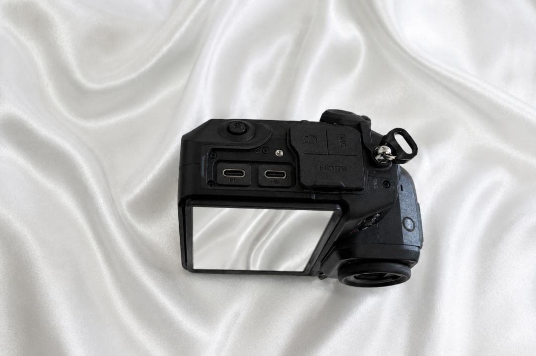 Nikon Mirrorless Interchangeable Lens Cameras Z8