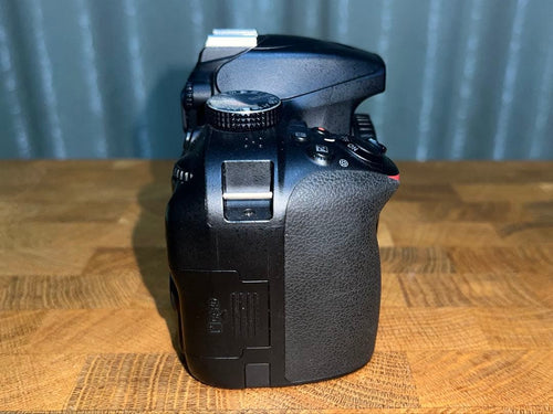 Nikon Digital Slrs D3400