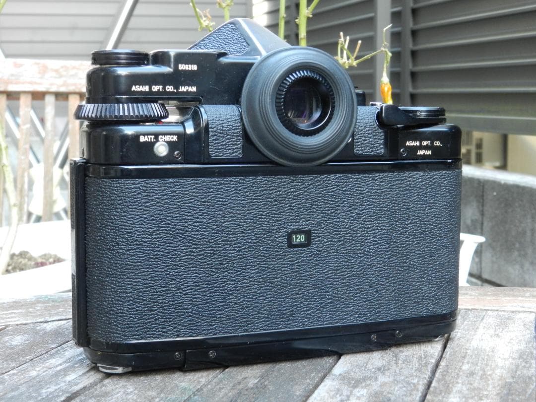Pentax Large Format Medium Cameras (Film) Asahi 67 Ttl
