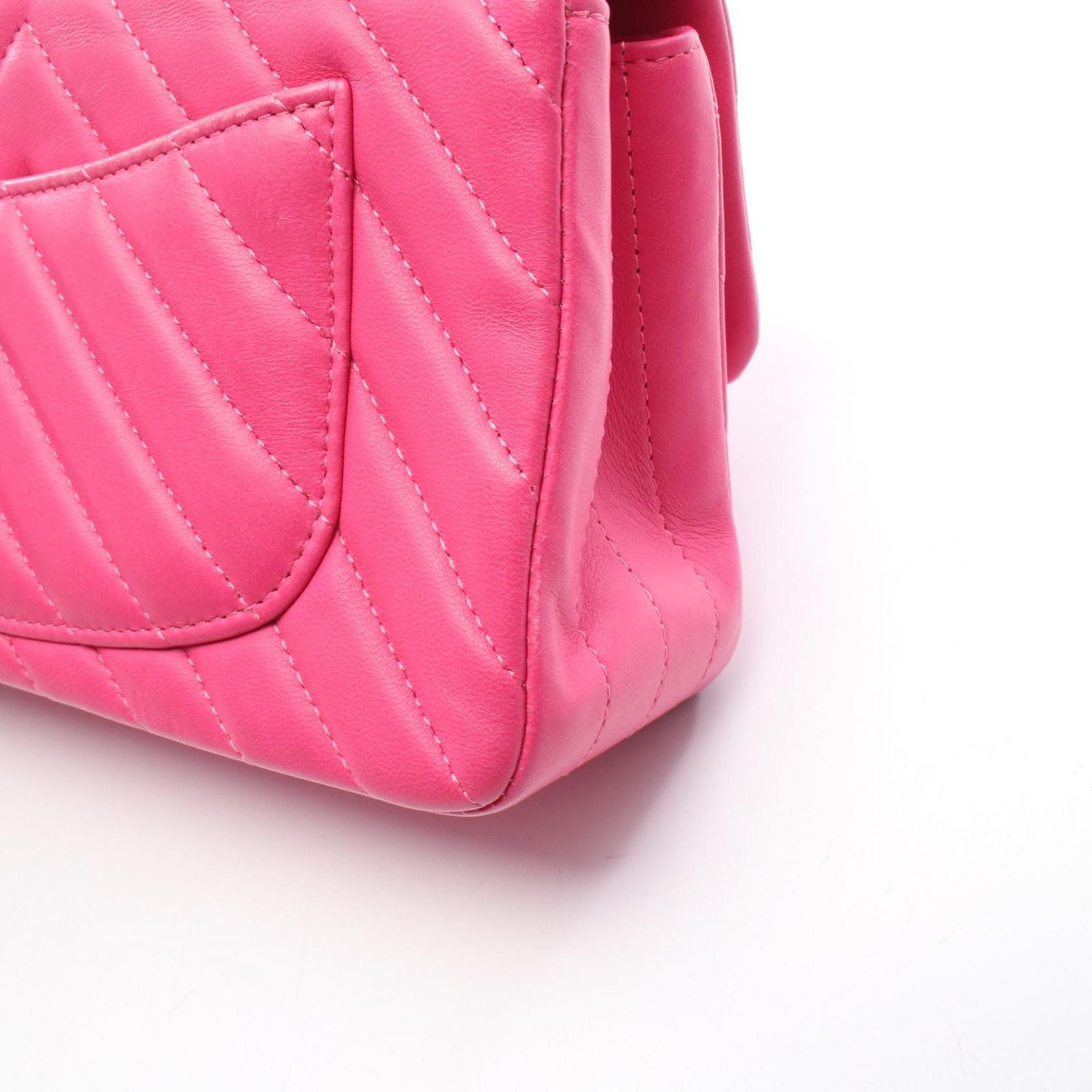 Chanel Shoulder Bag V 20 A69900