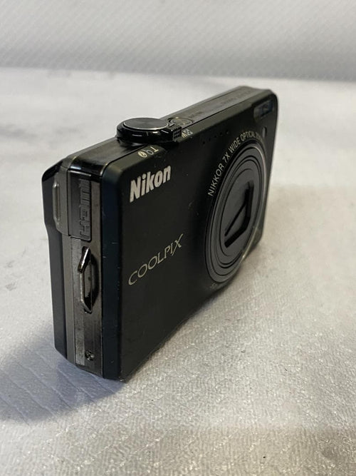 Compact Digital Camera Nikon S6000#516
